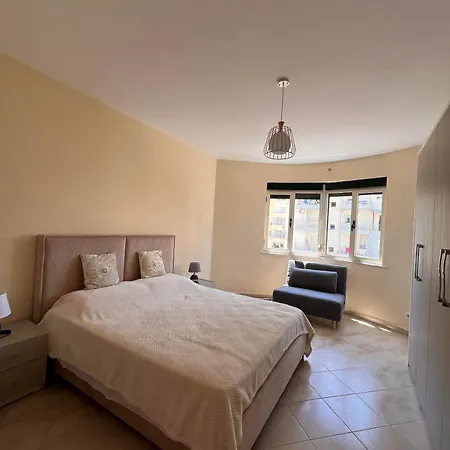 Lored * Дуррес